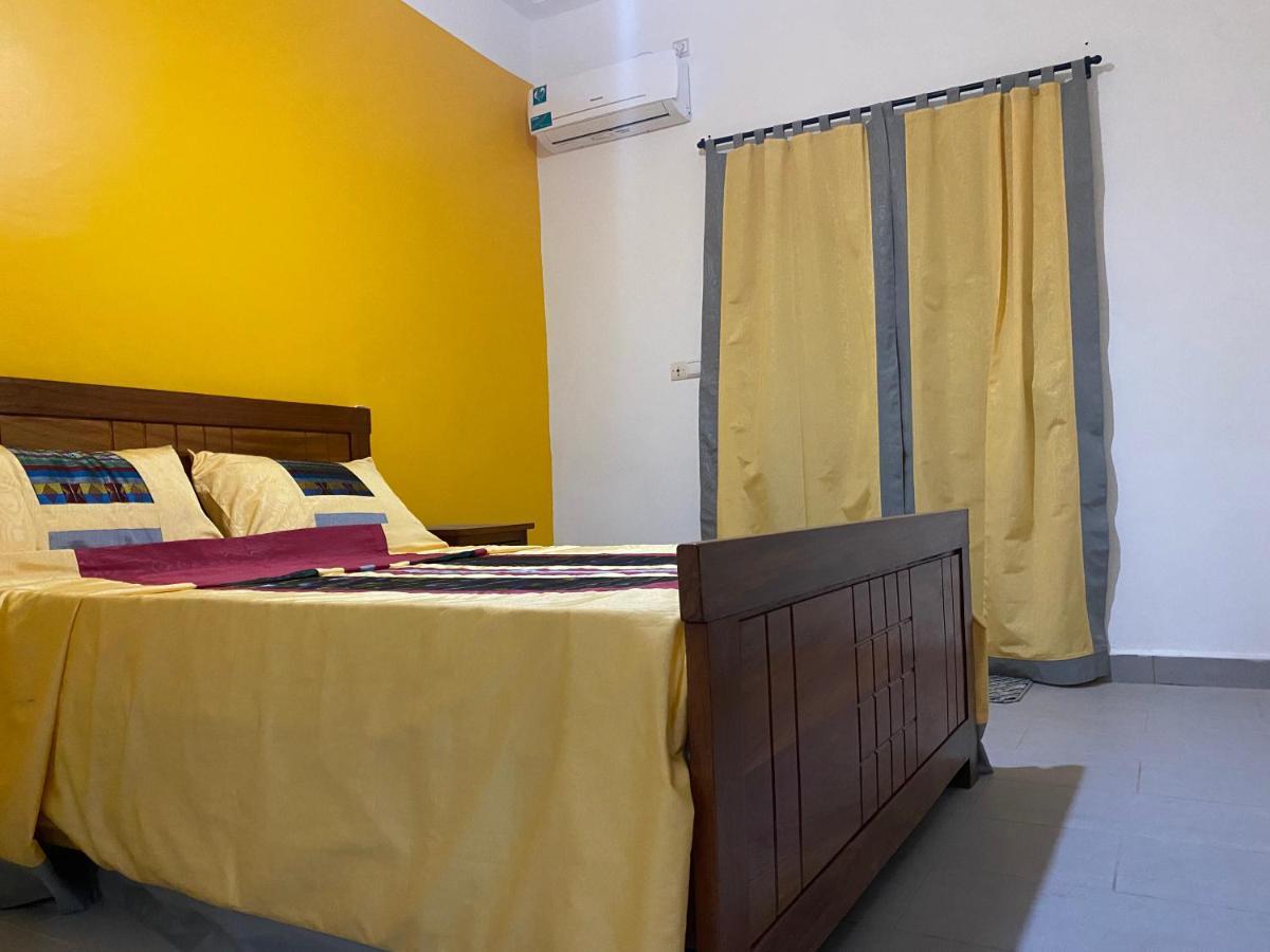 Gite Le Toube Saint-Louis Bagian luar foto